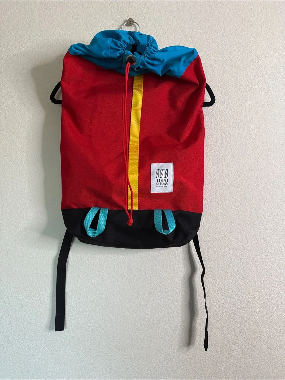 Topo Designs color block